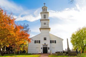 St. John's Episcopal Church, the site of Patrick Henry's most famous speech, is also the final resting place of Poe's mother.