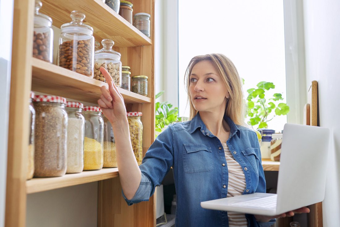 Kitchen Refresh: Pantry